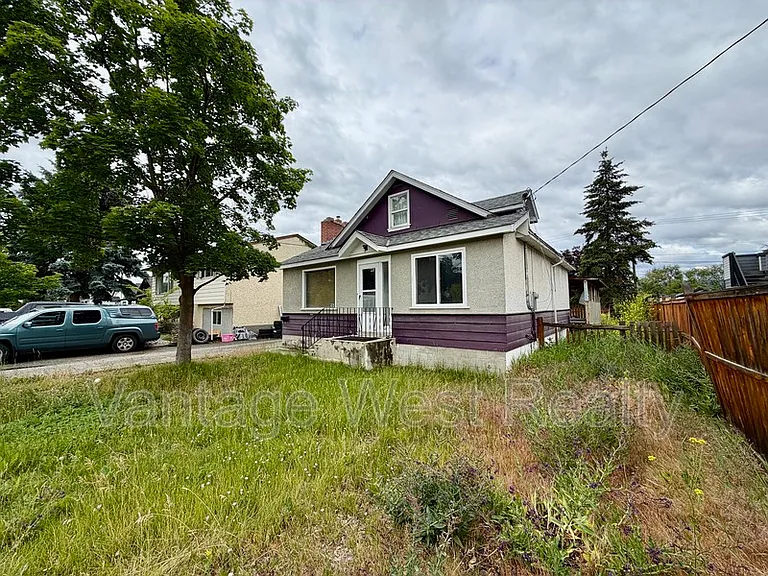 400 Dougall Rd N — Photo 9