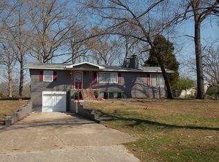 177 Oak Dr, Forsyth, MO 65653