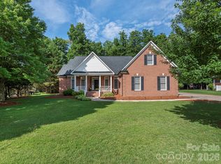 3672 Charolais Ln, Harrisburg, NC 28075