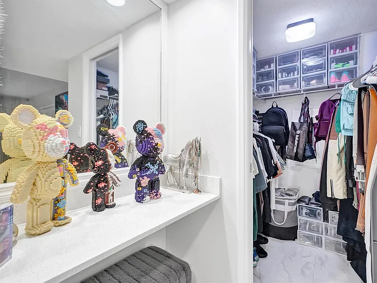 545 Oaks Ln #204 — Photo 44