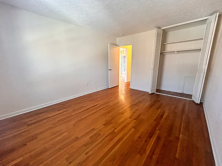 Princeton Circle West Apartments — Photo 74