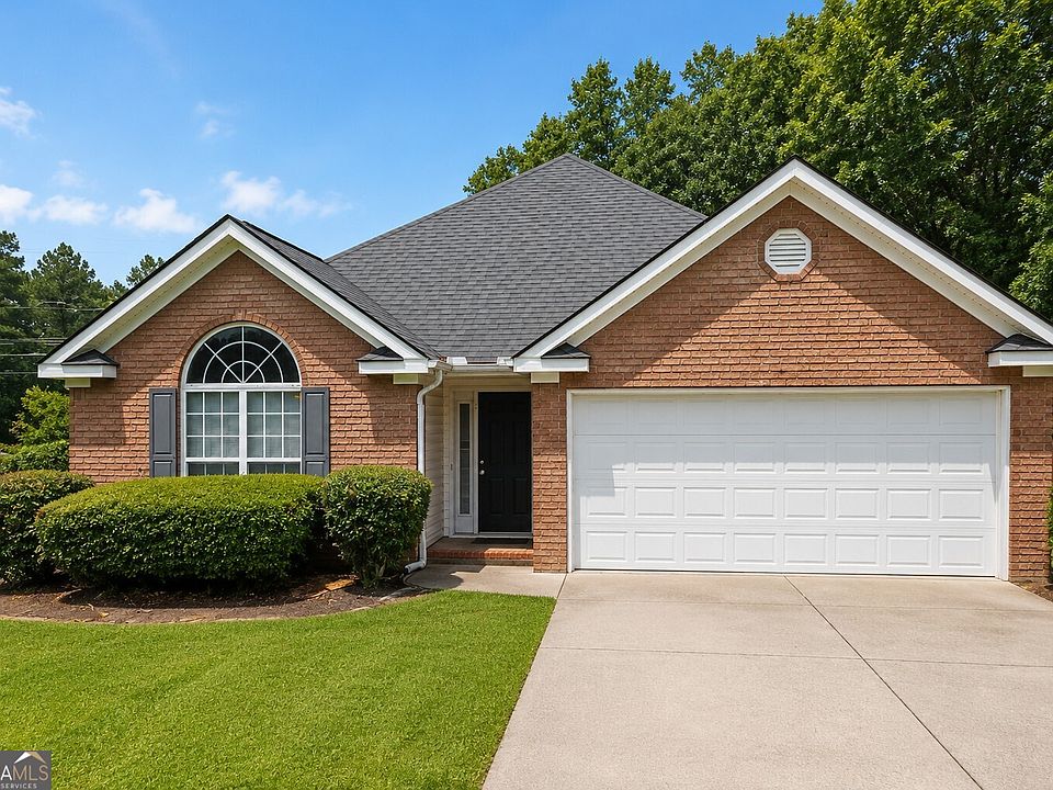 1st image of 583 Bradford Ln