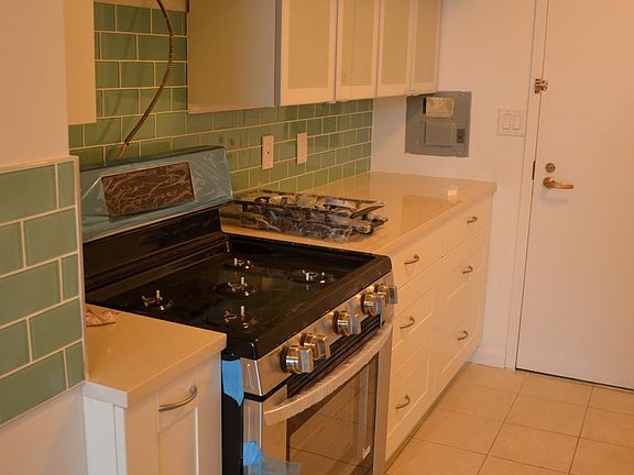 2nd image of 148 Madison St #A