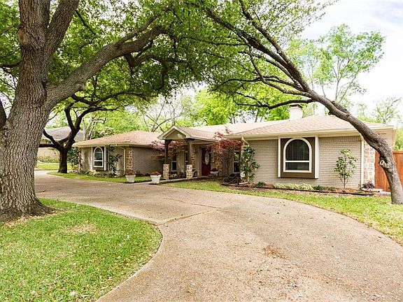 5th image of 10209 Betty Jane Ln