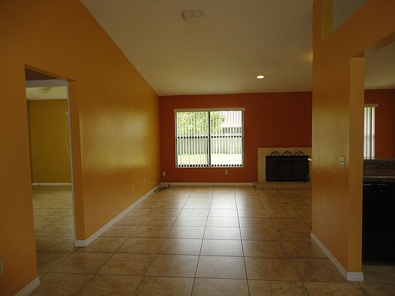 5th image of 2671 SW Union
