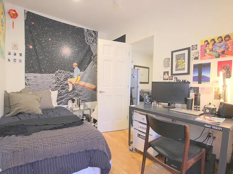 202 Mott St #9 — Photo 3