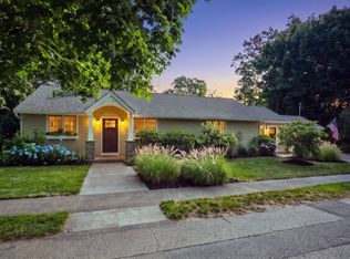 40 Orchard Rd, South Hamilton, MA 01982