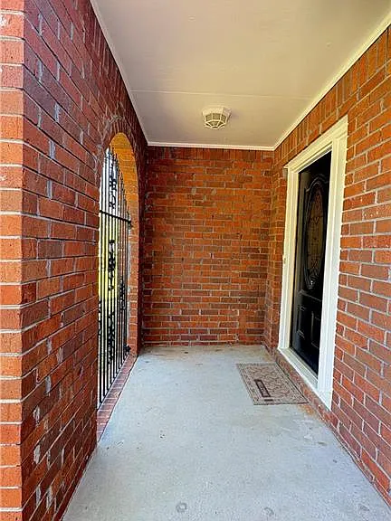 2421 Fieldstone Dr SE — Photo 5