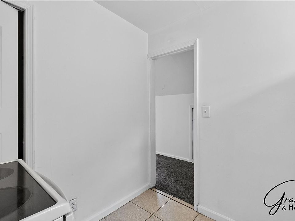 5781 Chalmers St, photo 6