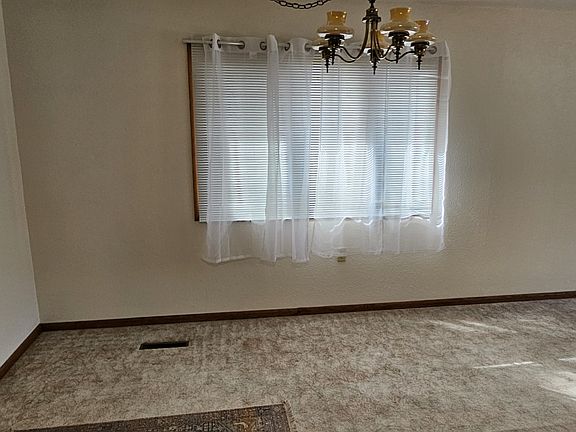 3rd image of 715 Code Ave S APT 7