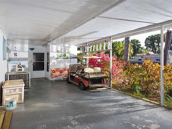 5th image of 2422 Brookwood Dr