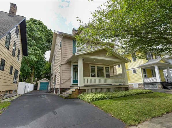 631 Melville St, Rochester, NY 14609
