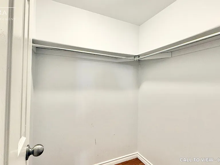 74 Cassander Cres — Photo 18