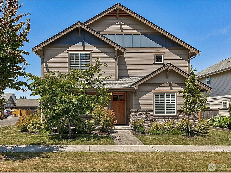 1st image of 3642 22nd Avenue NE