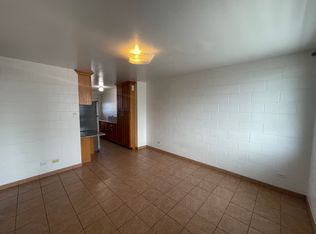 823 Waiaka Pl #6, Honolulu, HI 96826