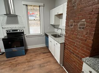 321-323 Maple Ter #1, Pittsburgh, PA 15211