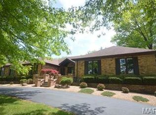 12650 Bradford Woods Dr, Saint Louis, MO