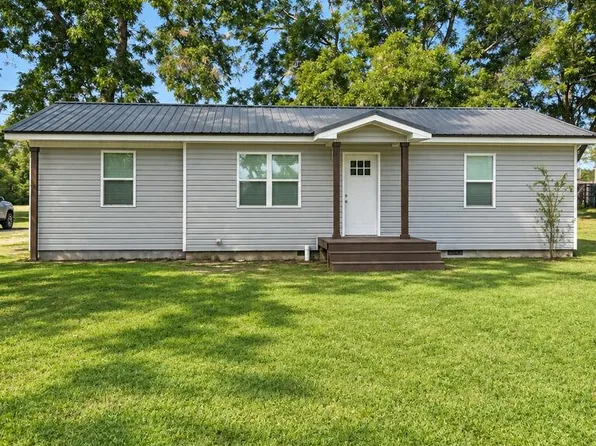 782 Arrington St, Slocomb, AL 36375