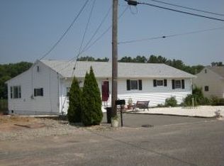 620 Fairview Ln, Forked River, NJ 08731