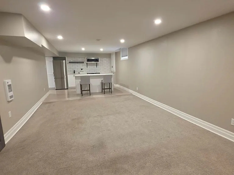 305 Hansen Blvd #LOWER — Photo 10