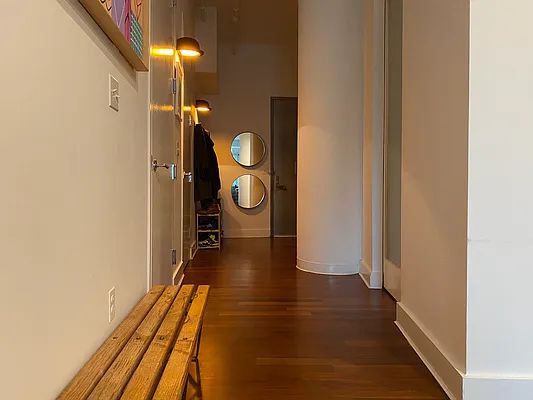 Rented by REAL New York | media 24