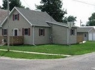 603 S Lincoln St, Divernon, IL 62530