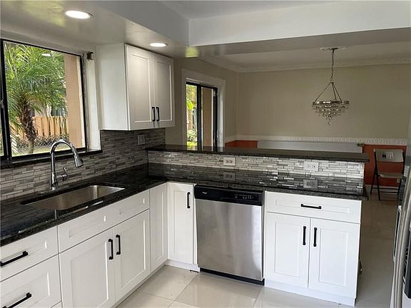2nd image of 32 Wimbledon Lake Dr #221