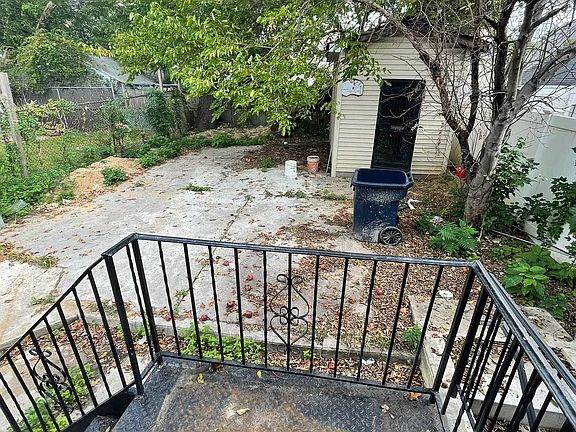 5th image of 11741 164th St