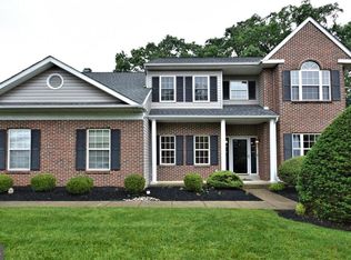 202 Tudor Dr, North Wales, PA 19454