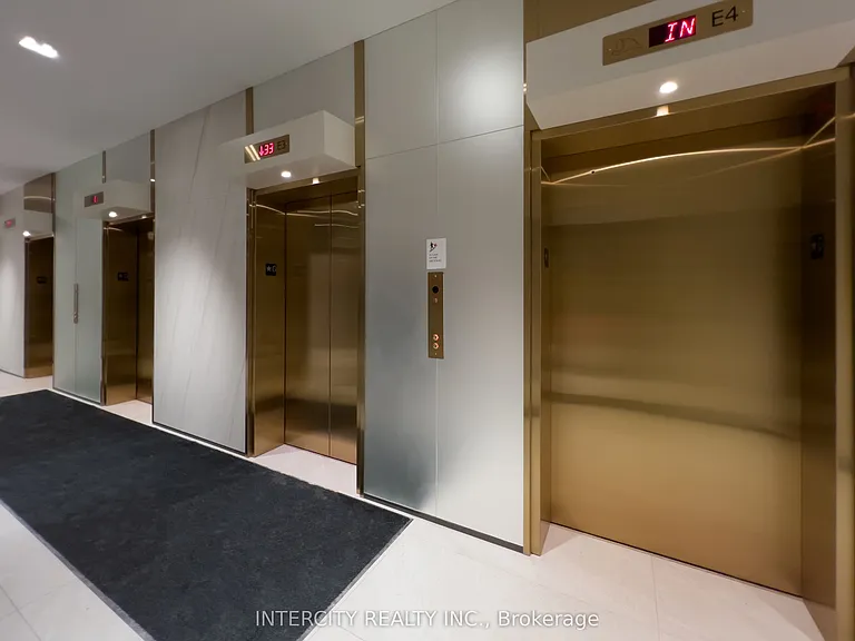 319 Jarvis St #2203 — Photo 6