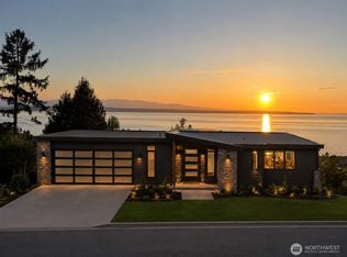 19124 94th Ave W, Edmonds, WA 98020