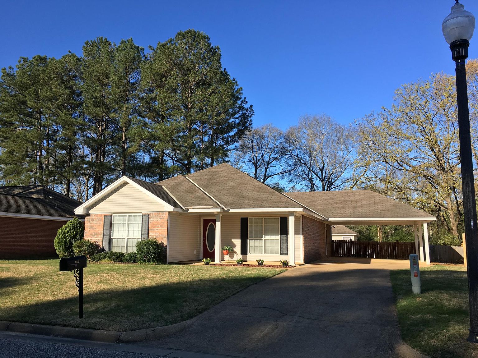 451 River Oaks Dr, Wetumpka, AL 36092 Zillow