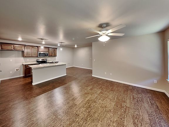 4th image of 4322 Stonehaven Dr