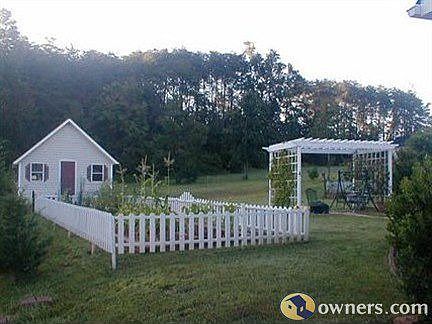 5th image of 212 Orleans Dr