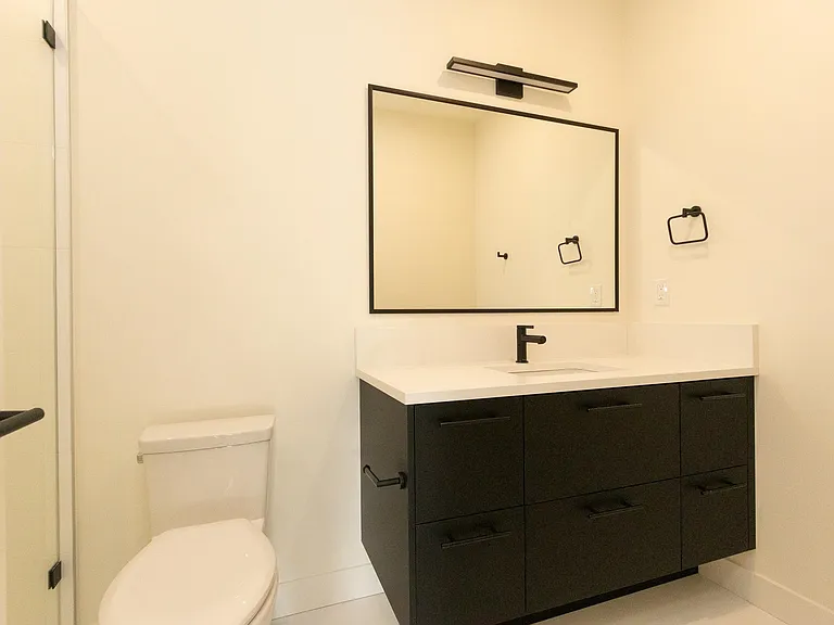 2635 King George Blvd #441 — Photo 15
