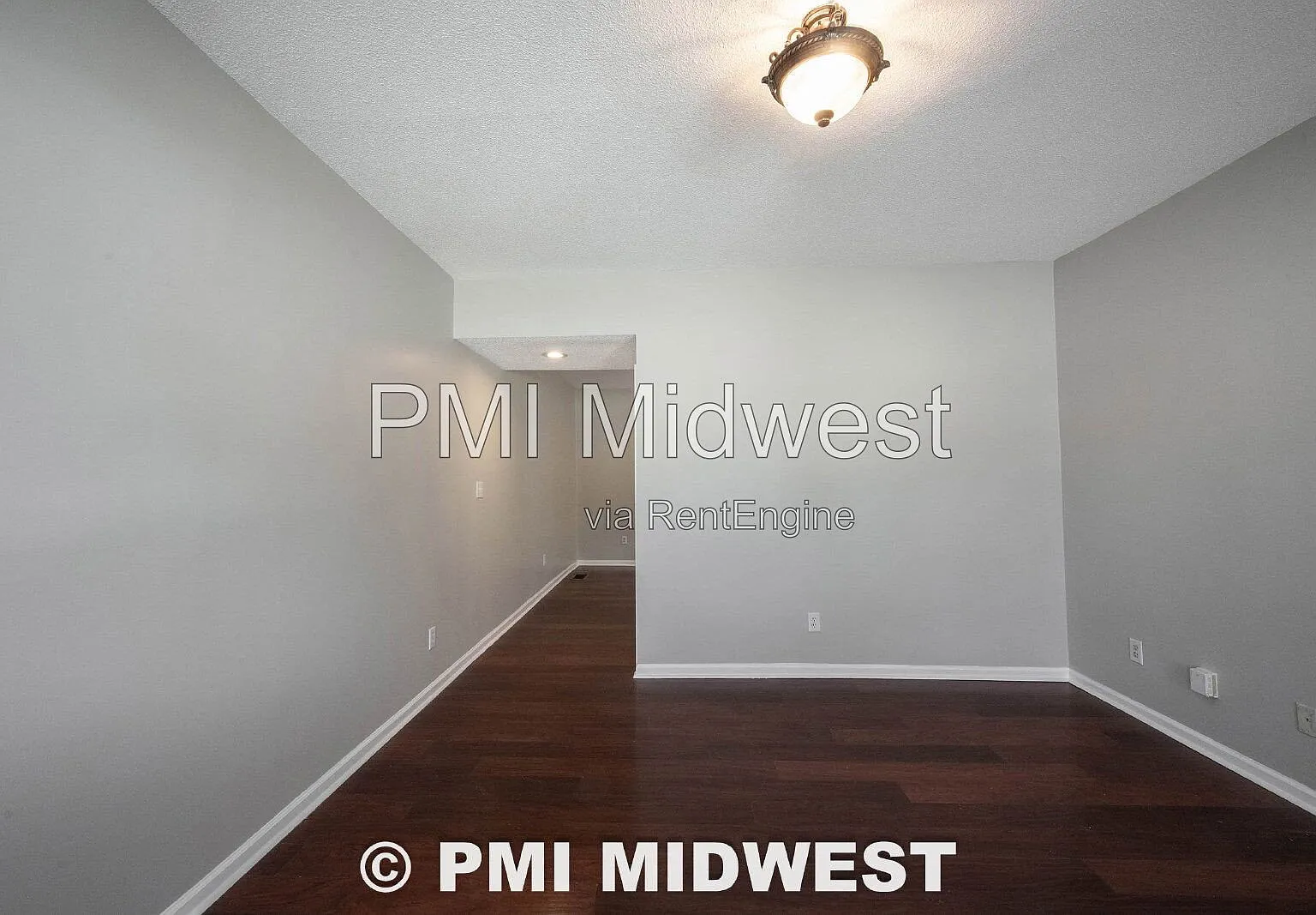 2 bed, 1.5 bath, 1507 sqft, $2,249 — Photo 3