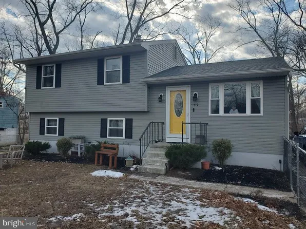 412 California Trl, Browns Mills, NJ 08015