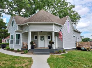 604 Eastern Ave, Greenville, IL