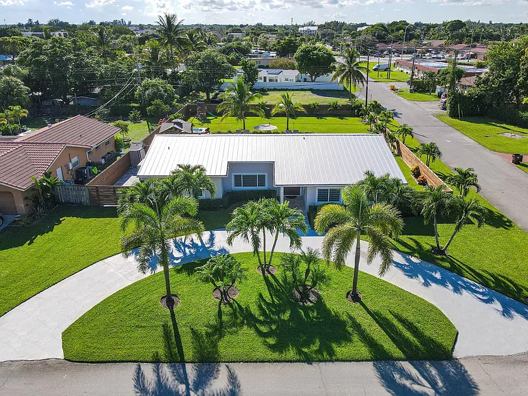 7101 W Lake Dr — Photo 49