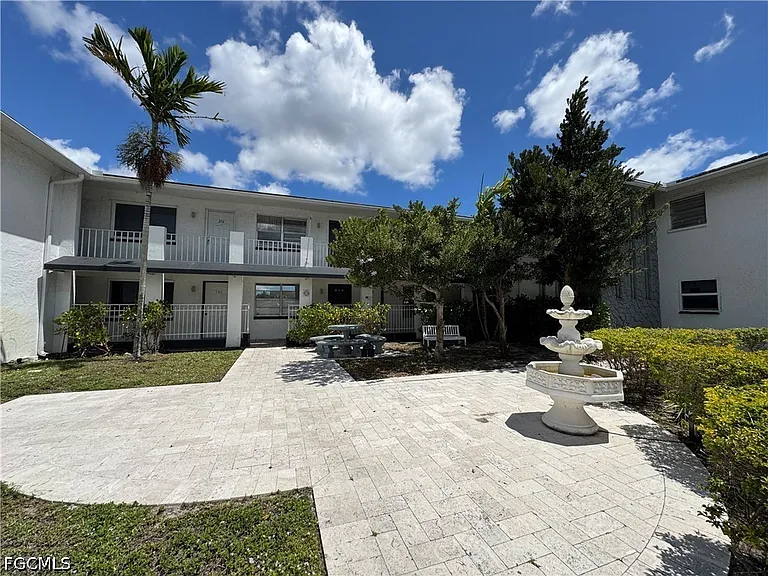 3817 Del Prado Blvd S #102 — Photo 1