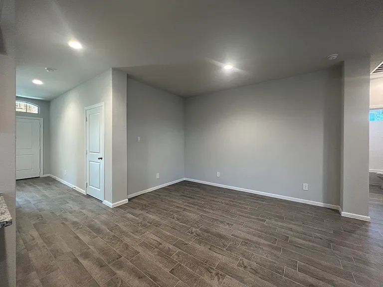 8636 Centerboard Ln — Photo 29