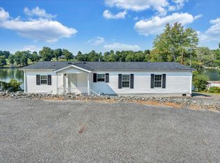 1492 Kaseys Lakeview Dr, Moneta, VA 24121