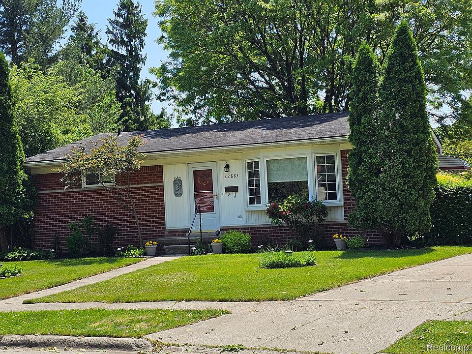 1st image of 22883 Brookside Ct