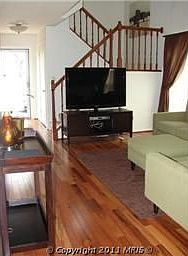 2nd image of 3451B Rose Pl