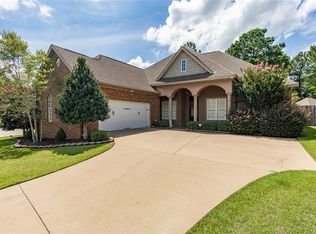 919 Fireside Dr, Prattville, AL 36067