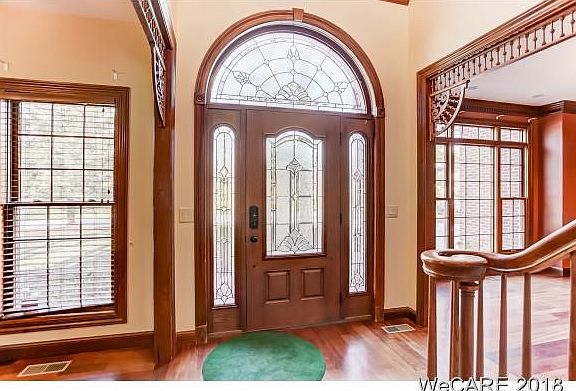 3rd image of 2693 Amanda Lakes Dr