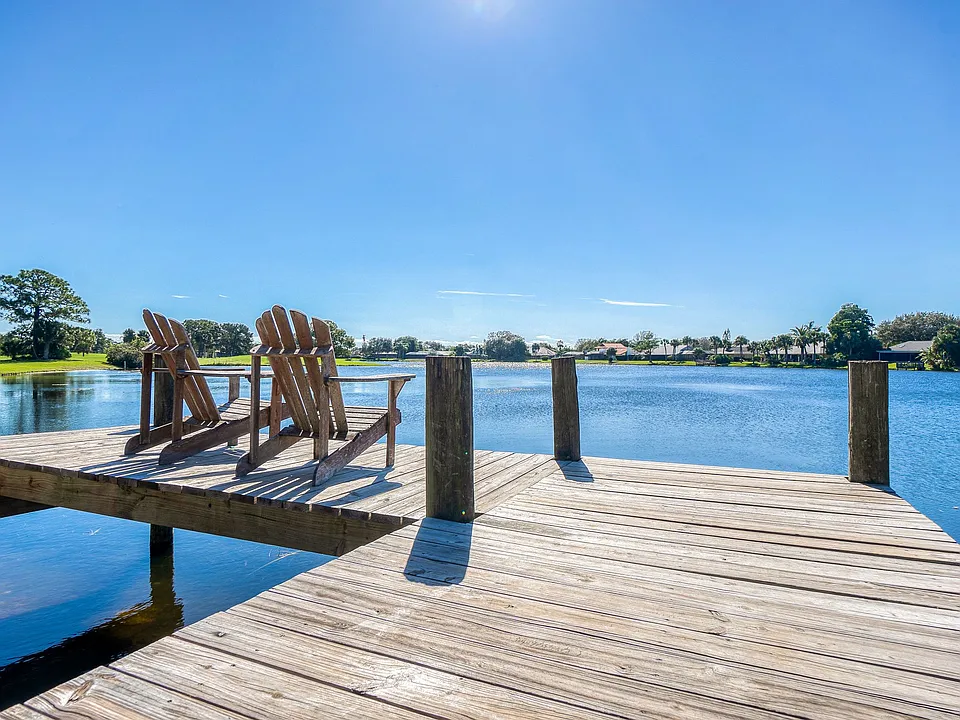 Lakes at Suntree