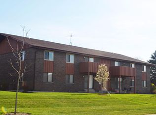 10259 W Whitnall Edge Dr UNIT 202, Franklin, WI 53132