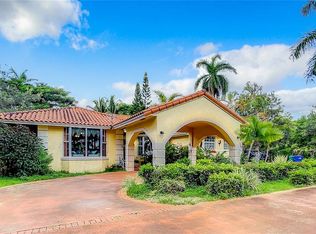 18118 SW 216th St, Miami, FL 33170