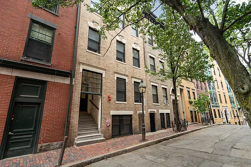 98 Myrtle St #B Photo 1